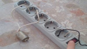 Что будет если моторчик на 12v подключить в 220v