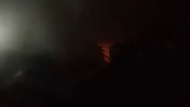 На улице Ломоносова произошел пожар в частном доме смотреть онлайн