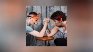 Влажная среда, 2IZI - Море (Официальная премьера трека)