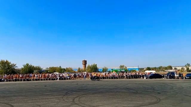 ШОУ Автомойка Бати смотреть онлайн