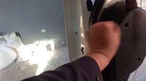 Установка задних ремней безопасности на Фиат Добло 223