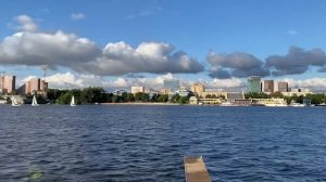 Самое красивое место в Москве летом. Водный стадион, пляж, яхты, лодки.