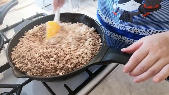 Пеку блины | Блины с мясом | Слюной не подавитесь))) смотреть онлайн