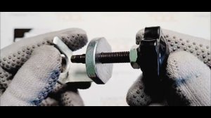 Съемник поводков стеклоочистителя YATO YT-0846