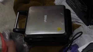 Распаковка — Вафельница Kitfort KT-1613