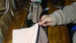 ПЛЕД СВОИМИ РУКАМИ ИЗ СТАРЫХ СВИТЕРОВ, НА ПОДОЛКЕ, САМА УДИВИЛАСЬ РЕЗУЛЬТАТУ DIY