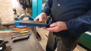 Шаблон для установки токарных резцов по оси центров