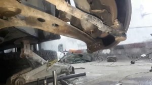 BMW e36 замена шаровой на переднем рычаге