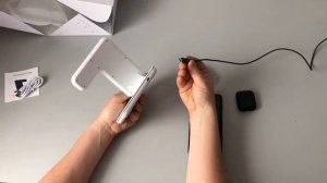Распаковка быстрой беспроводной зарядки 3 в 1 белой (fast charger 3 in 1)