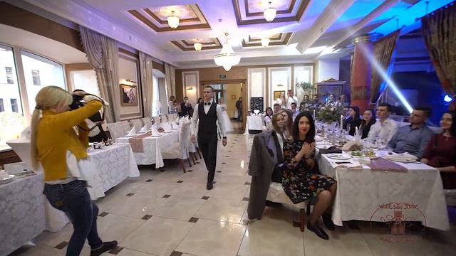 Ресторан отеля "Аристократ" смотреть онлайн