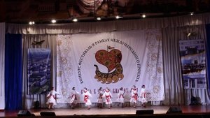 Танец "Чувашские узоры" Народный хореографический коллектив "Фаворит"