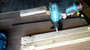 Неубиваемый Шуруповёрт Hyundai A1220 Li, взял на убой, легко топит саморезы. Крепыш шуруповёрт !