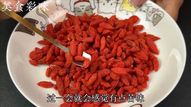 什麼是「硫磺枸杞」？6個辨別妙招要牢記，有毒的硫磺枸杞不能要，看完記得分享給家人，what is,Sulfur wolfberry,6 tips to remember to identify: