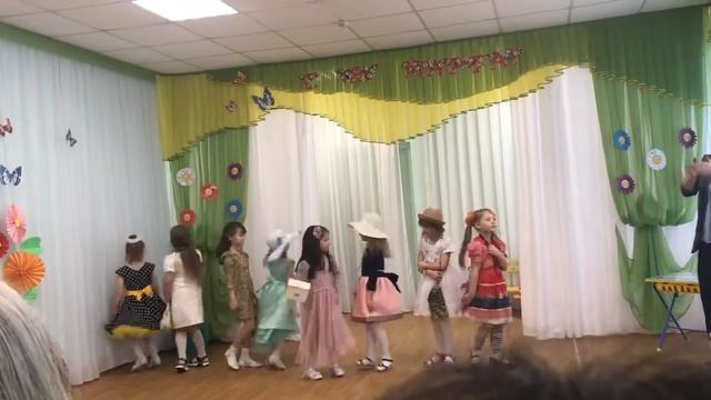 Праздник 8 марта в дет.саду. смотреть онлайн