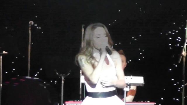 MAKSИМ в  ДК Салют 13.02.15 (9) смотреть онлайн