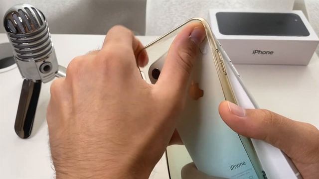 iPhone XR - 2 года как неделя смотреть онлайн