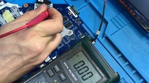 Интересный ремонт материнской платы Z5WE1 LA-9535P! Нет изображения на матрицу
