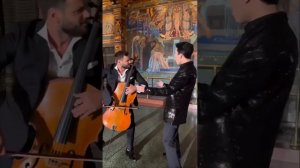 Димаш поет «Аве Мария» с Хаузером, знаменитым виолончелистом