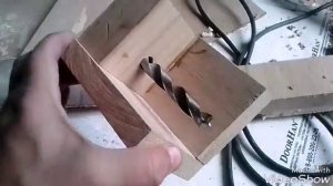 Кондуктор для сверления отверстий под шканты в балясинах - вариант 2