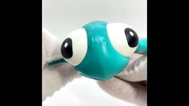 Игрушки для ванной / Заводная плавающая морская черепаха для купания смотреть онлайн