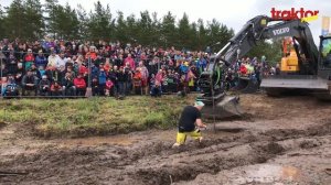 Volvo BM 800 i surhålet / Volvo BM 800 in the mud!