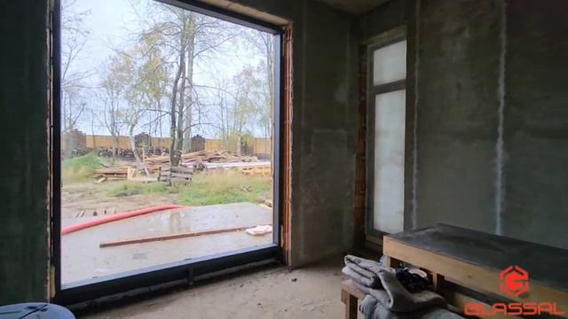 Защита стекла при отделочных работах специальным составом #остекление #glass #защита #безопасность