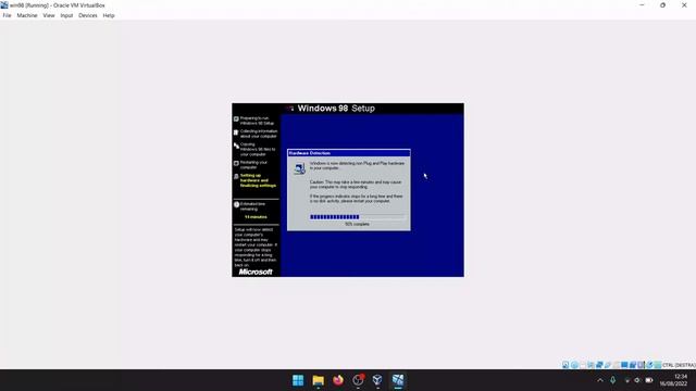 Win98 SE OEM Installation in VirtualBox смотреть онлайн