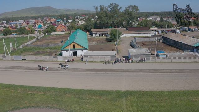 18.07.2020г. Абаканский Ипподром Приз Барса лошади орловской  рысистой породы 4-х лет 1600м.