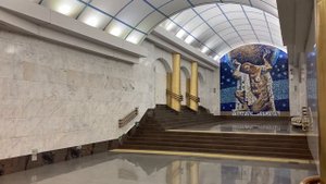 Станции метро Бухарестская, Международная, Проспект Славы