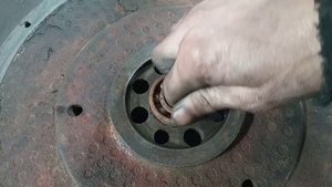 Подробно о проточке маховиков двигателя д144, продолжение.