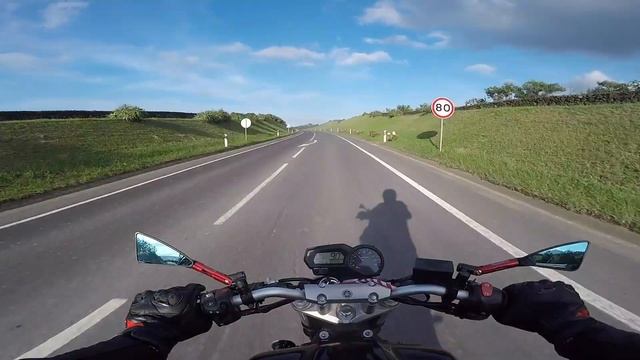 Yamaha FZ6 Test Drive by ZRZZ [PT-PT] смотреть онлайн