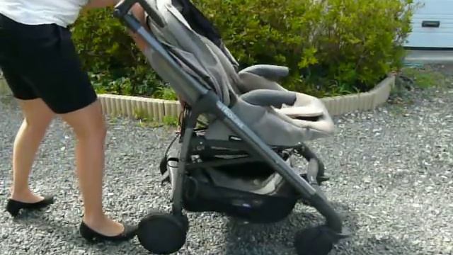 Trio Love Chicco - Pliage poussette смотреть онлайн