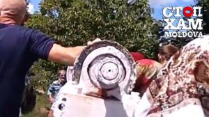 Пьяный священник подрался на похоронах