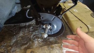 Замена и регулировка ступичного подшипника ваз 2101 - 2107 Классика. Отличия поворотных кулаков.