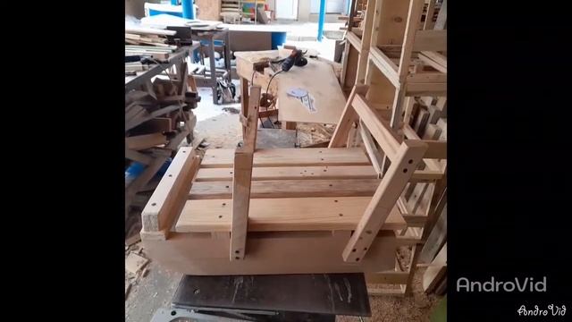 Xizek öz ellerimle taxtadan.Санки своими руками из дерева. смотреть онлайн