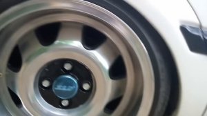 Сильно заниженный Фольксваген Венто. Very understated tuning Volkswagen Vento.