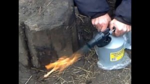 Паяльная лампа бензиновая.Как пользоватся и как разжечь.