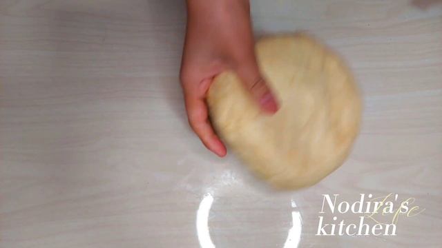 Куриный пирог Готовьте сразу две порции.To'yimli va lazzatli tovuqli pirog. @nodiraskitchen смотреть онлайн