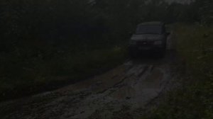 Шевроле нива на M\T Cordiant off road по грязи