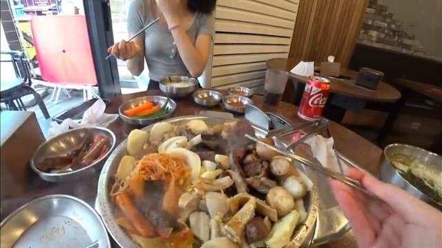 Новые чёлки и реакция на русский клип / KOREA VLOG/