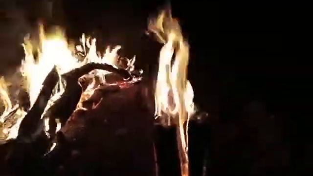 Финская свеча — простой и эффективный вид костра в полевых условиях. смотреть онлайн