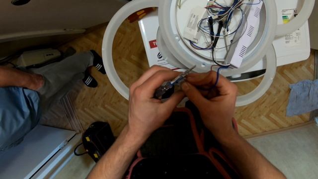 КРАСИВАЯ ЛЮСТРА LED В ВИДЕ КОЛЕЦ / ЯРКИЙ СТИЛЬ смотреть онлайн