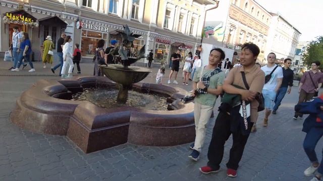 Казань ч. 2. Улица Баумана. Бар Штофъ и легендарная ладья. смотреть онлайн