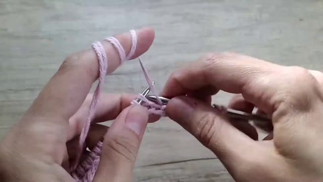 Набор петель. Скрещенные лицевые и изнаночные петли. смотреть онлайн