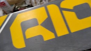 Быстрый жидкий парафин для лыж и сноуборда.