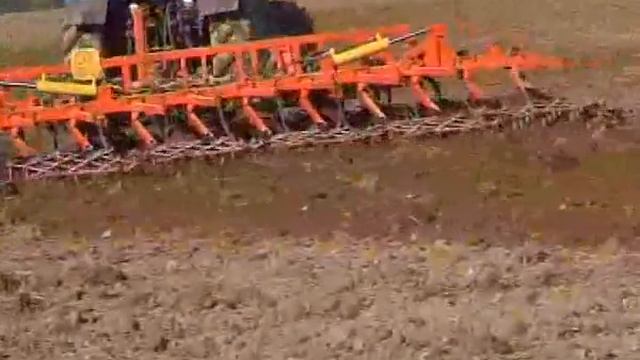 Культиватор для сплошной обработки почвы КПМ-6 смотреть онлайн