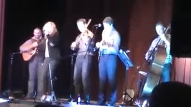 Danielle Hogan - Folsom Prision Blues featuring The Davidson Brothers смотреть онлайн