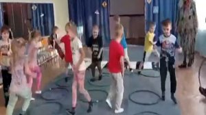 Познавательное развлечение в старшей группе "Правила дорожного движения"