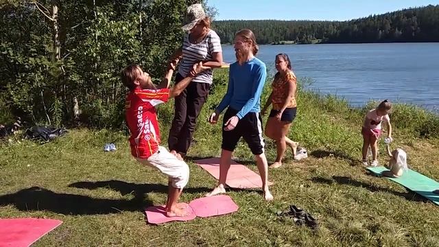 АКРОБАЛАНС в лагере ТурисТ(иk)ids смотреть онлайн