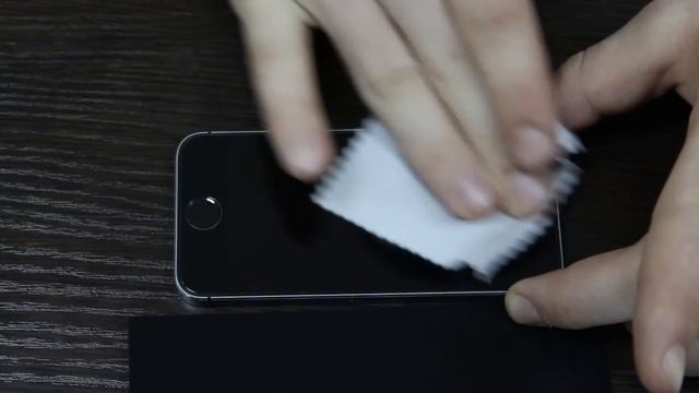 Защитное стекло для iPhone смотреть онлайн